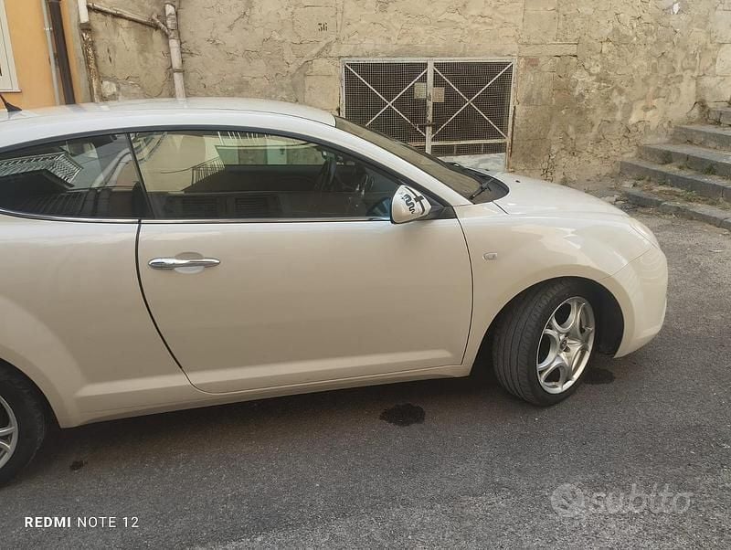 Usata Alfa Romeo MiTo 140 CV (102 kW) 2009 Bianco Utilitaria