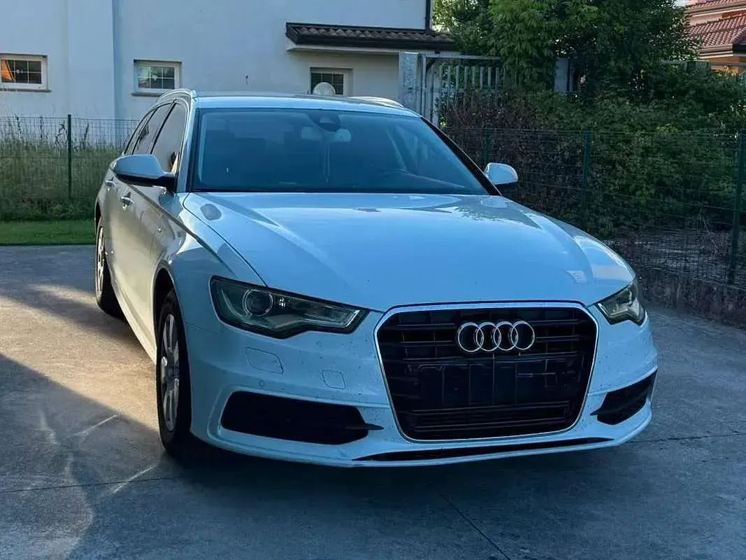Usata Audi A6 Business Plus 177 CV (130 kW) 2014 Bianco Station wagon