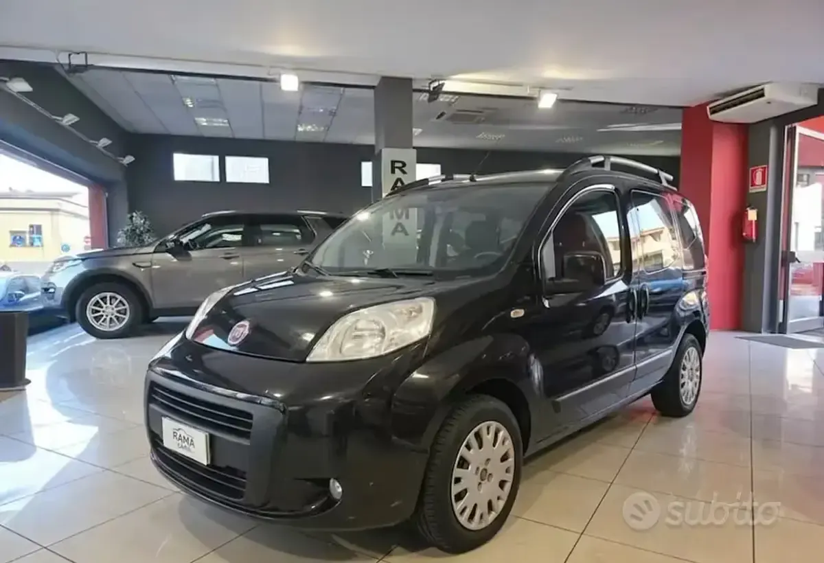 Usata Fiat Qubo Trekking 75 CV (55 kW) 2011 Monovolume
