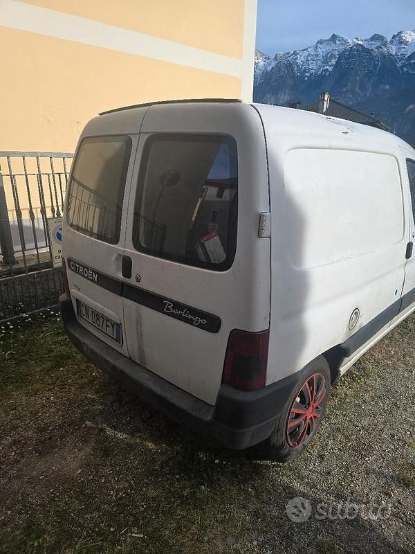 Usata Citroën Berlingo 68 CV (50 kW) 1999 Bianco Monovolume