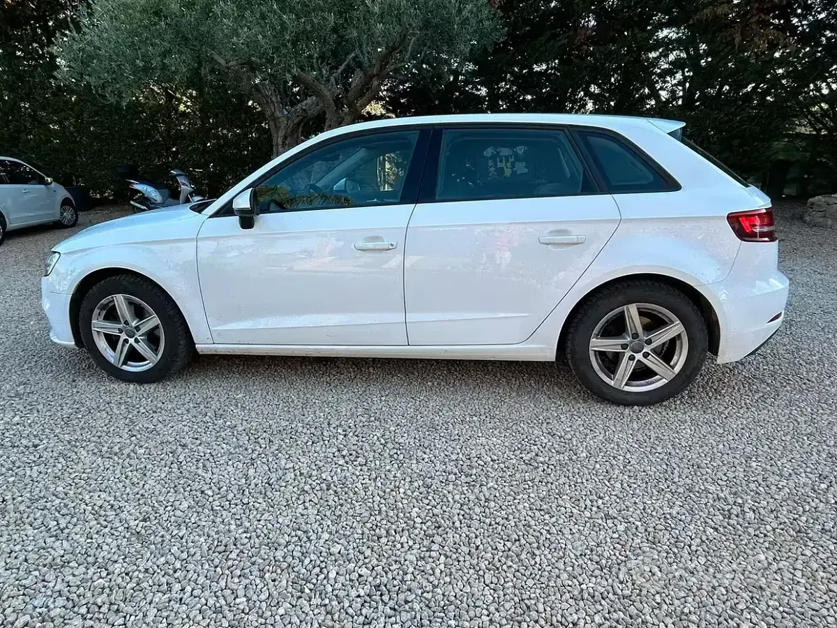 Usata Audi A3 116 CV (85 kW) 2019 Bianco Berlina