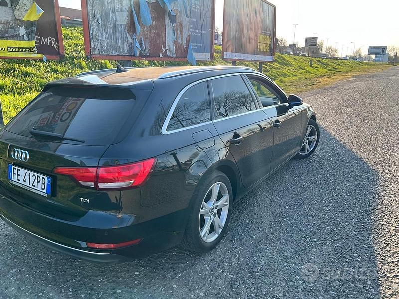 Usata Audi A4 190 CV (139 kW) 2016 Nero Station wagon