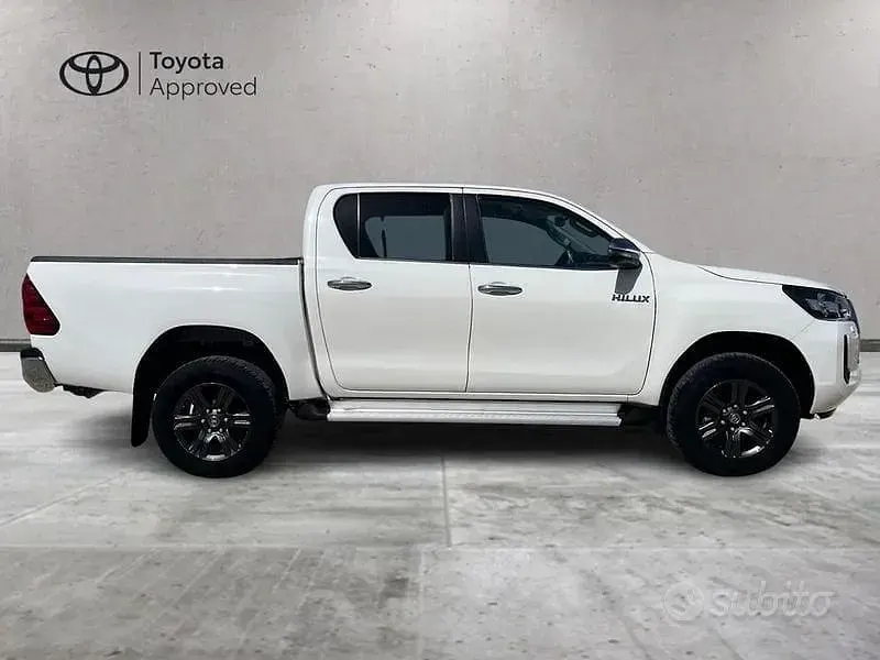 Usata Toyota 4 Runner 2022 Bianco SUV