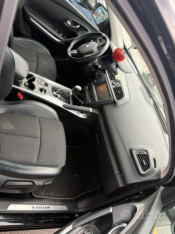 Second-hand Renault Kadjar 110 CP (80 kW) 2018 Negru SUV