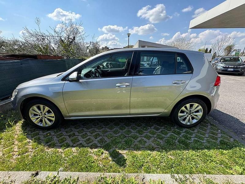 Usata VW Golf VII Comfortline 110 CV (80 kW) 2017 Grigio Berlina