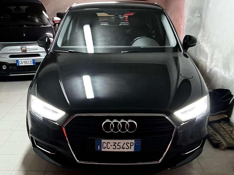 Usata 2019 Audi A3 Sportback Ambiente Due volumi | 17.000 € (Super prezzo) - Immagine 1/4