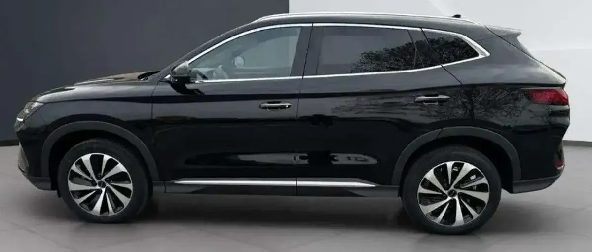 Nuova BYD Seal U Boost 98 CV (72 kW) 2026 Obsidian black SUV