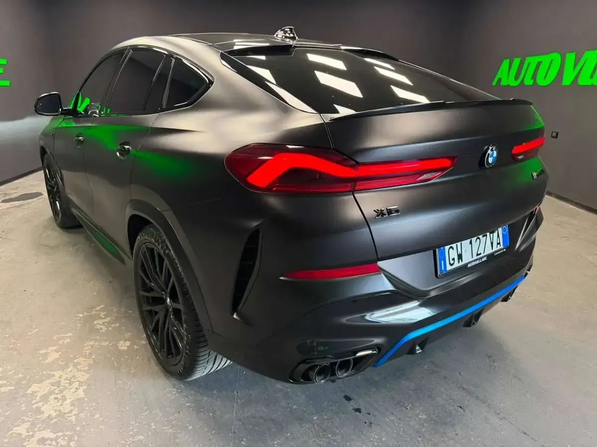 Usata BMW X6 M 530 CV (389 kW) 2022 Nero SUV