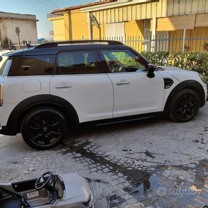 Begagnad Mini Countryman 116 HK (85 kW) 2020 Vit SUV