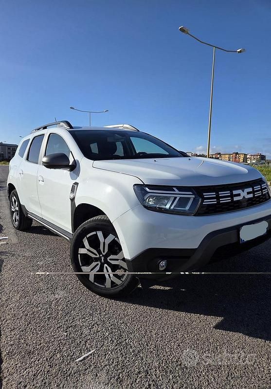 Usata Dacia Duster 115 CV (84 kW) 2024 Bianco SUV