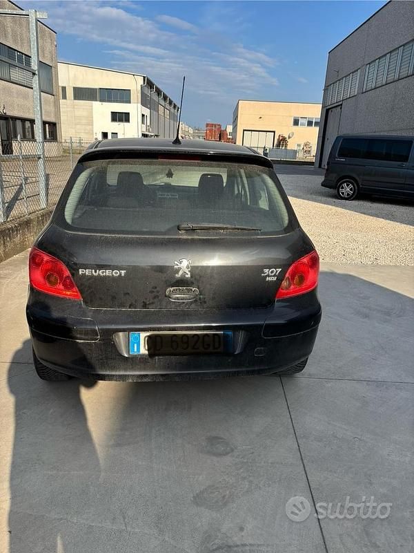 Usata Peugeot 307 2002 Nero Berlina