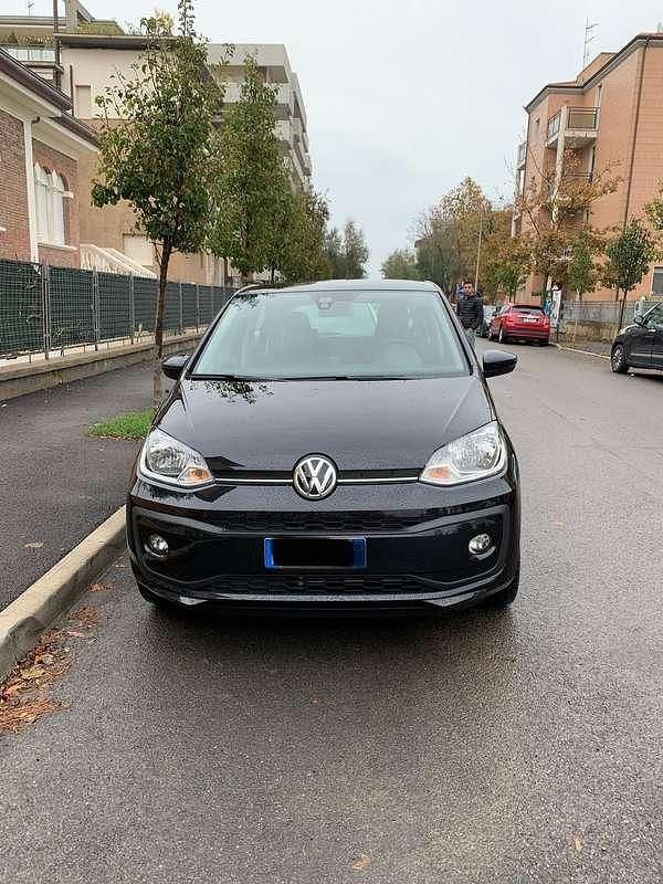 Usata VW up! Move 68 CV (50 kW) 2019 Utilitaria
