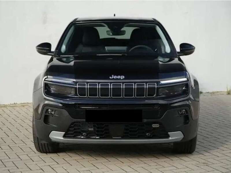 Usata Jeep Avenger Summit 101 CV (74 kW) 2024 Nero SUV