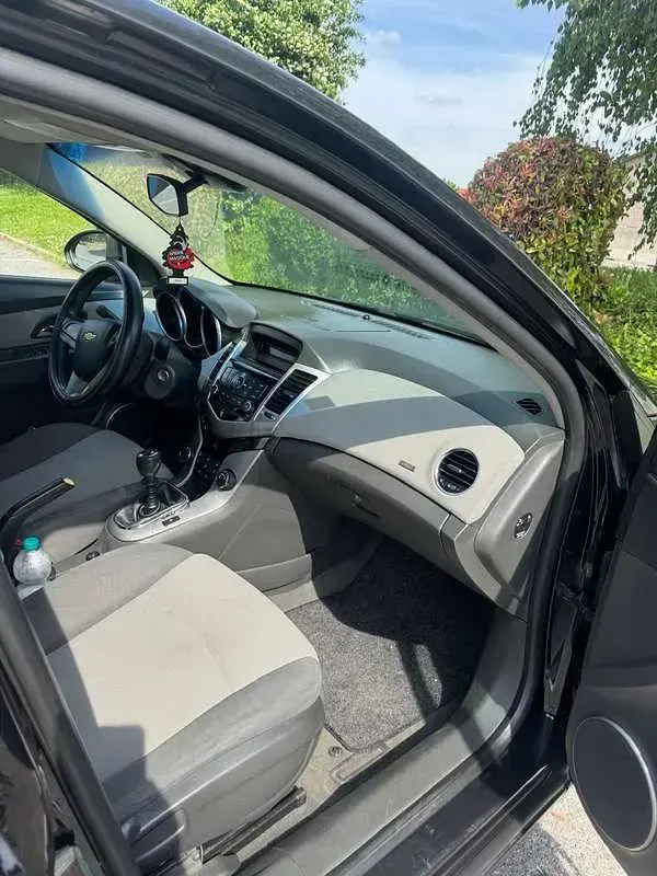 Usata Chevrolet Cruze LS 113 CV (83 kW) 2009 Nero Berlina