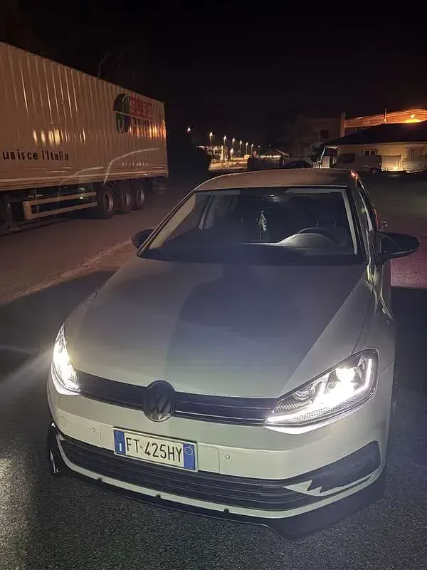 Usata VW Golf VII 116 CV (85 kW) 2019 Berlina