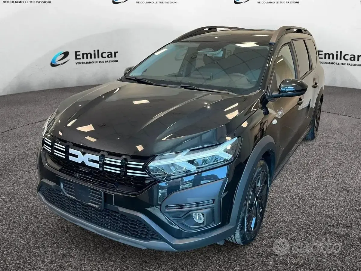 Usata Dacia Jogger Expression 114 CV (83 kW) 2025 Monovolume