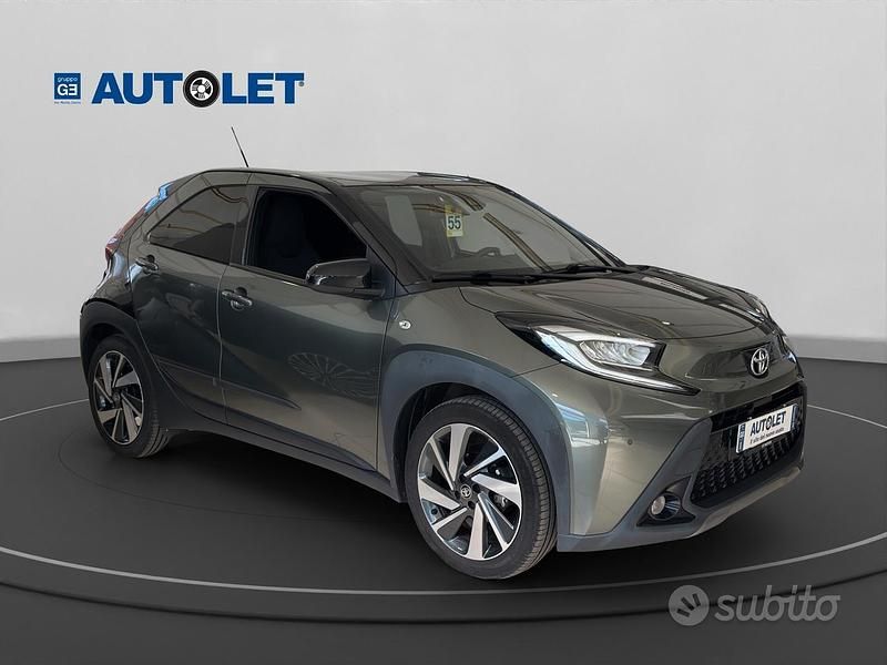 Usata Toyota Aygo X Lounge 72 CV (52 kW) 2023 Verde SUV