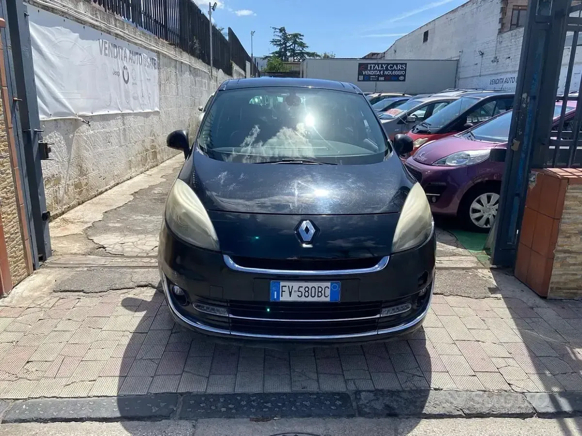 Usata Renault Scénic III 110 CV (80 kW) 2012 Monovolume