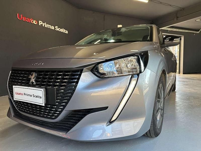 Grigio Usata 2022 Peugeot 208 Active Due volumi | 9990 € (Super prezzo) - Immagine 1/4