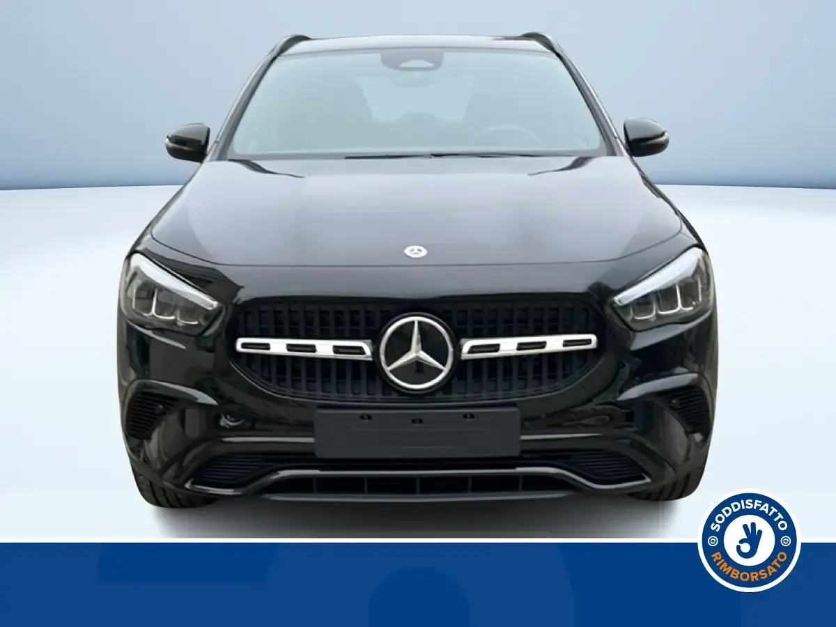 Nuova Mercedes GLA200 Advanced 150 CV (110 kW) 2026 Nero metallizzato SUV