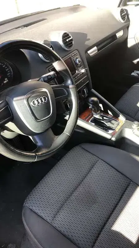 Gebraucht Audi A3 Ambiente 110 PS (80 kW) 2010 Kleinwagen