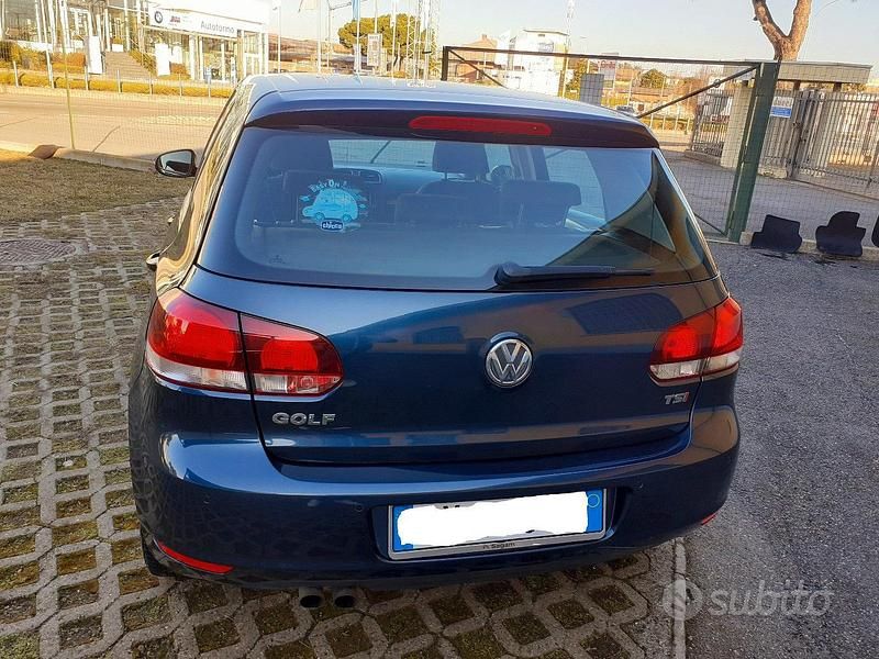 Usata VW Golf VI 2011 Blu Utilitaria