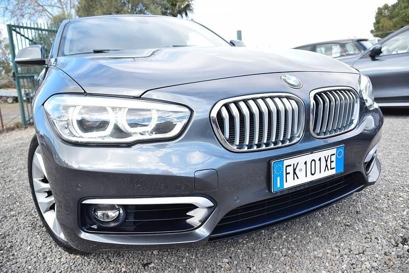 Usata BMW 118 Urban Line 150 CV (110 kW) 2017 Grigio Utilitaria