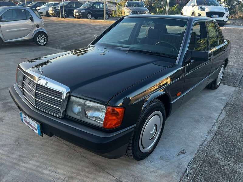 Usato 1994 Mercedes 190 2.5 Diesel 90 CV (9.990 €)
