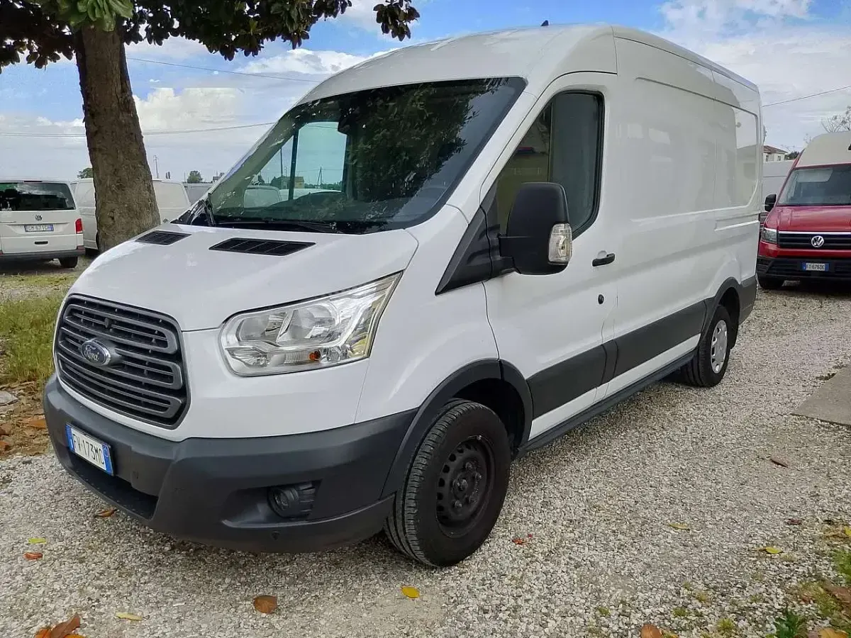 Usata Ford Transit 131 CV (96 kW) 2019 Bianco Furgone