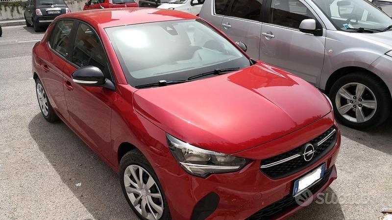Usata Opel Corsa-e 100 kW (136 CV) 2021 Rosso Utilitaria