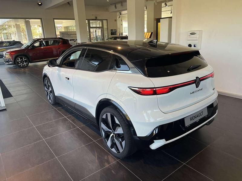 Nuova Renault Megane E-Tech Techno 55 kW (75 CV) 2025 Bianco Berlina