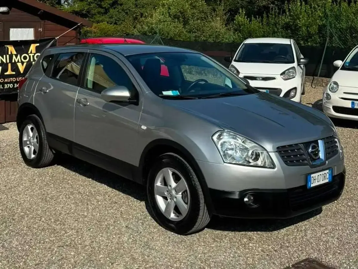 Usata Nissan Qashqai Tekna 110 CV (80 kW) 2007 Argento SUV
