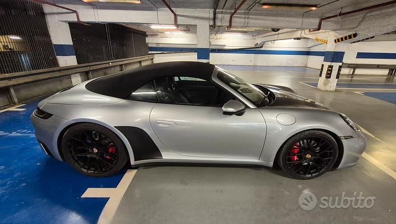 Usata Porsche 992 450 CV (330 kW) 2019 Grigio Cabrio