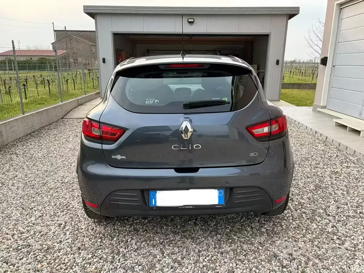 Usata Renault Clio IV 90 CV (66 kW) 2017 Grigio Utilitaria