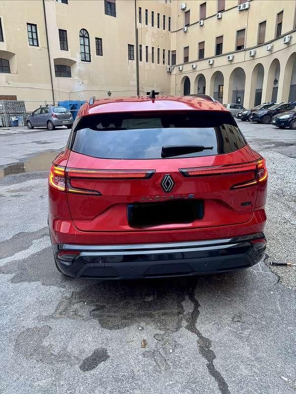 Usata Renault Austral Iconic Esprit Alpine 131 CV (96 kW) 2023 SUV