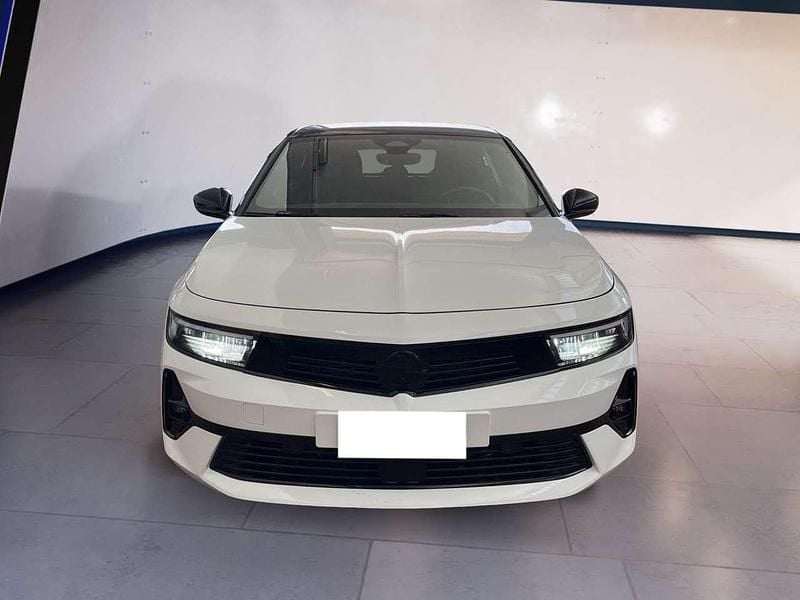 Usata Opel Astra S 179 CV (131 kW) 2023 Argento Utilitaria