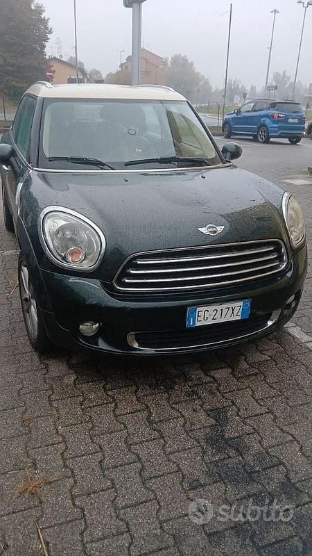 Usata Mini Cooper 2011 Marrone Utilitaria