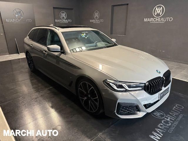 Usata BMW 520 M Sport 190 CV (139 kW) 2021 Grigio Station wagon