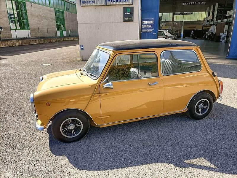 Usata Innocenti Mini 42 CV (30 kW) 1969 Giallo Utilitaria