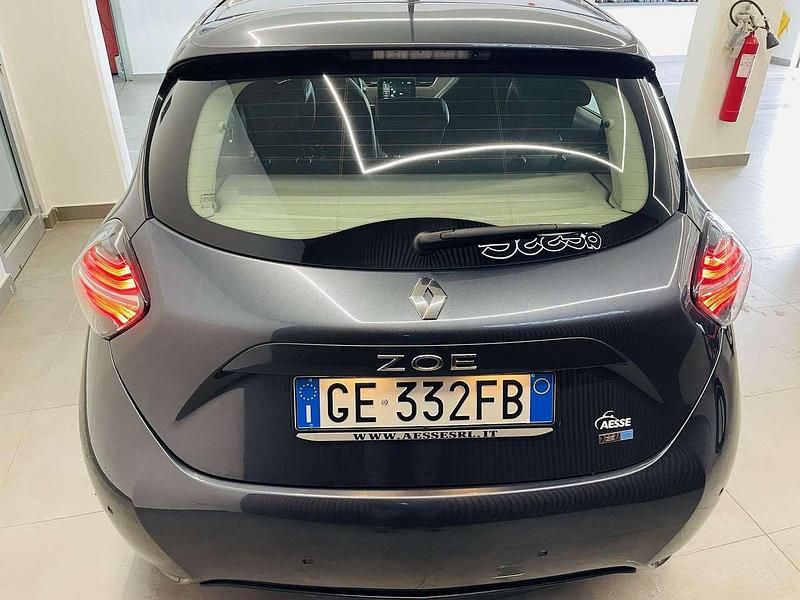 Usata Renault Zoe Zen 50 kW (69 CV) 2021 Grigio Utilitaria