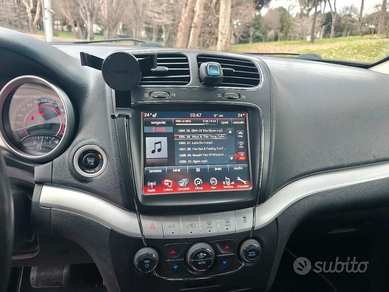 Usata Fiat Freemont Black Code 170 CV (125 kW) 2014 Grigio SUV