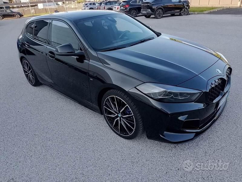 Usata BMW M135 2022 Nero Utilitaria