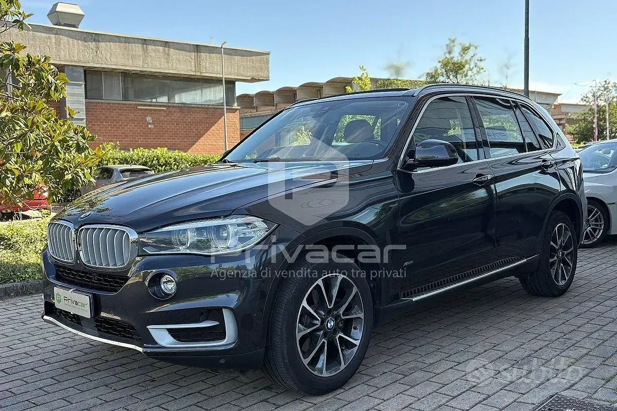 Usata BMW X5 Luxury Line 231 CV (169 kW) 2015 Grigio SUV