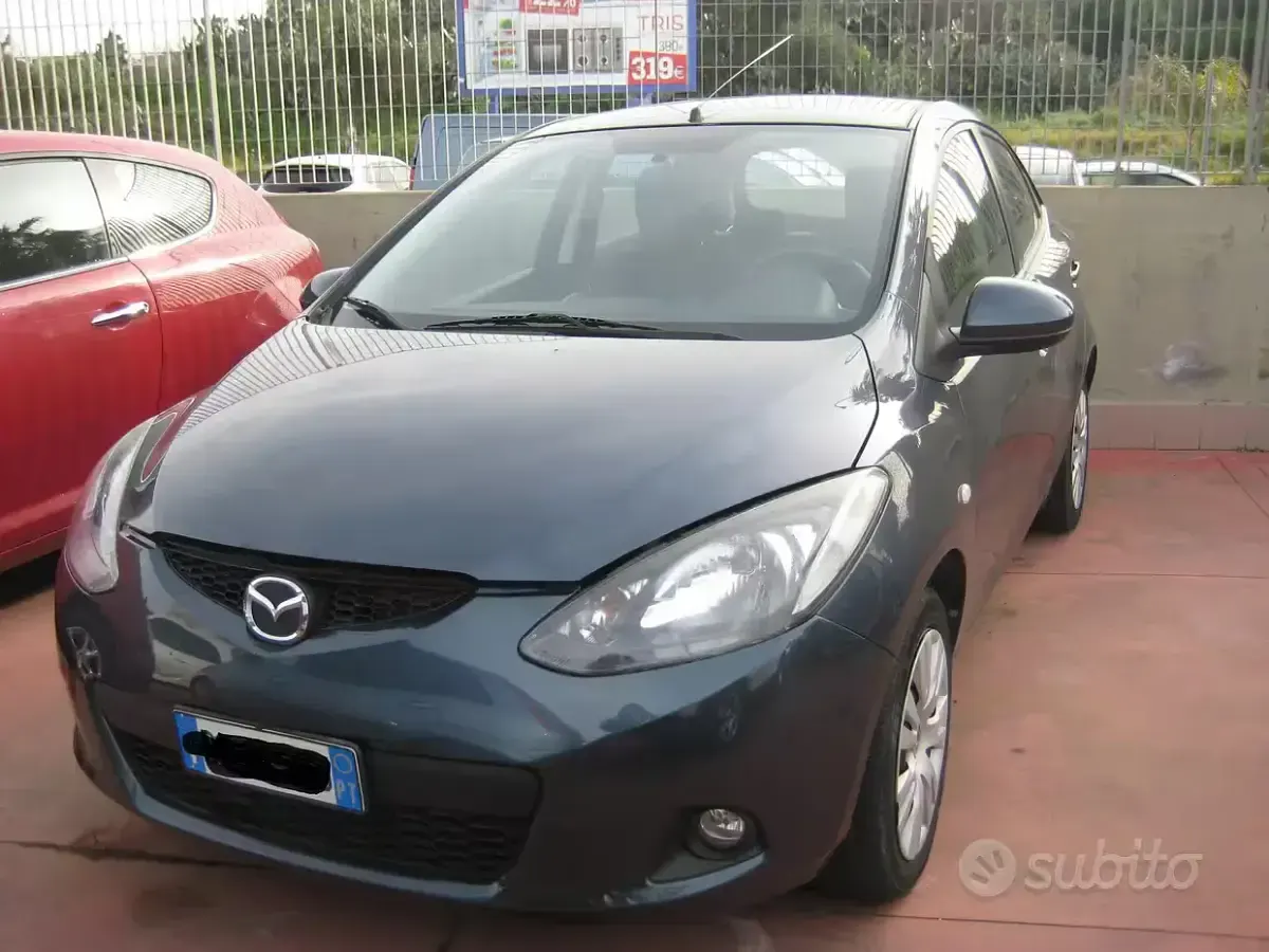 Usata Mazda 2 75 CV (55 kW) 2010 Utilitaria