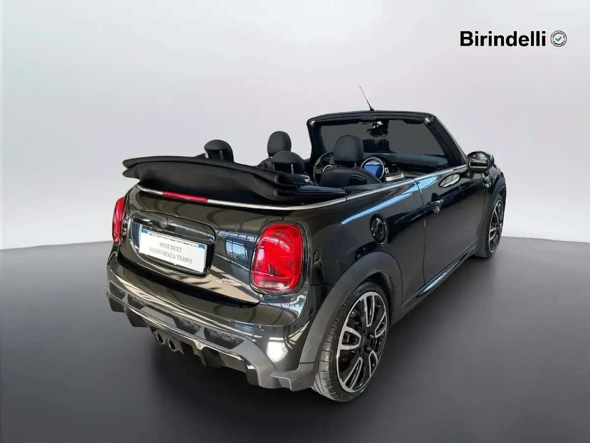 Usata Mini John Cooper Works 2022 Midnight black metallizzato Utilitaria