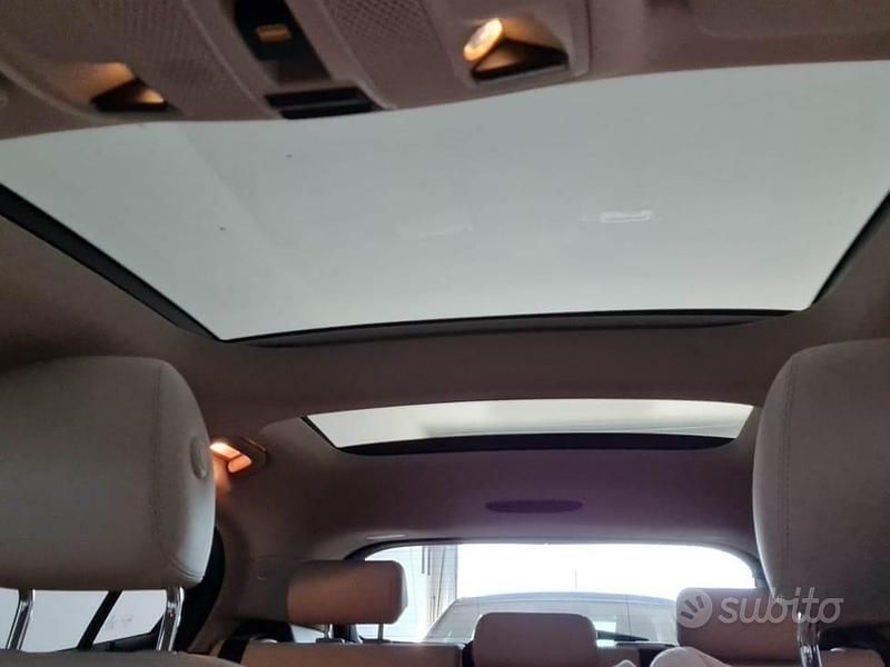 Usata Mercedes GLA200 136 CV (100 kW) 2015 Bronzo SUV