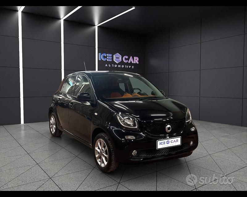 Usata Smart ForFour Passion 71 CV (52 kW) 2015 Nero Utilitaria