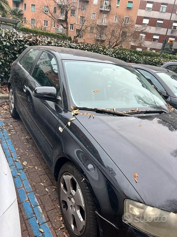 Usata Audi A3 102 CV (75 kW) 2005 Nero Berlina
