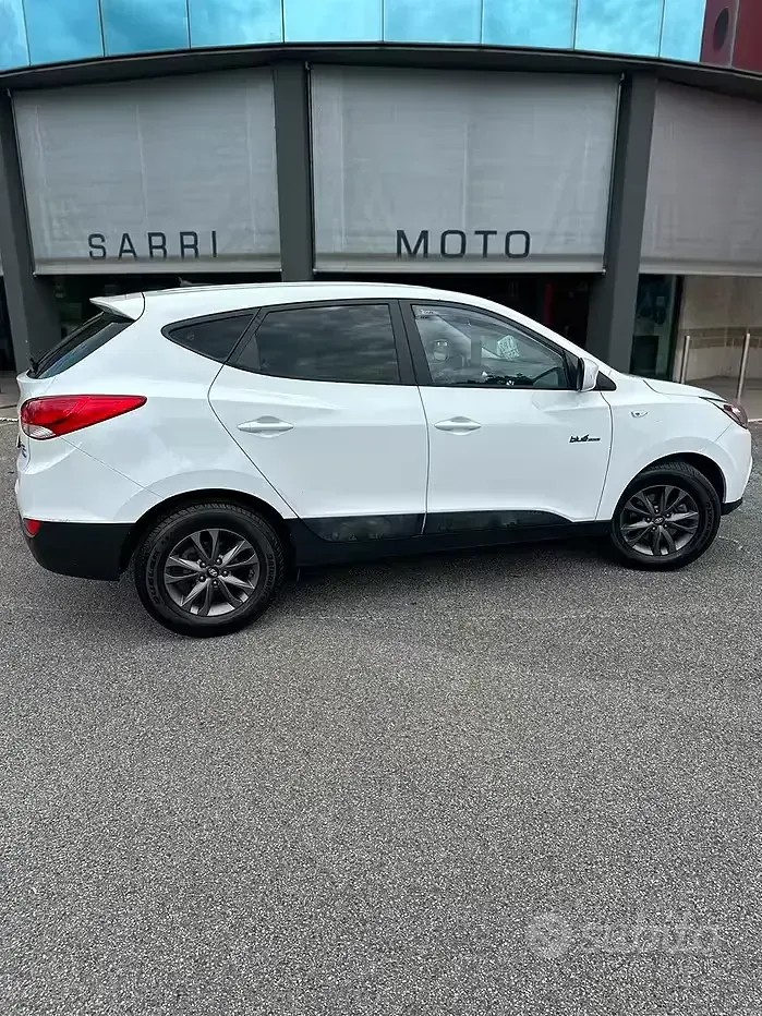 Usata Hyundai ix35 115 CV (84 kW) 2015 Bianco SUV