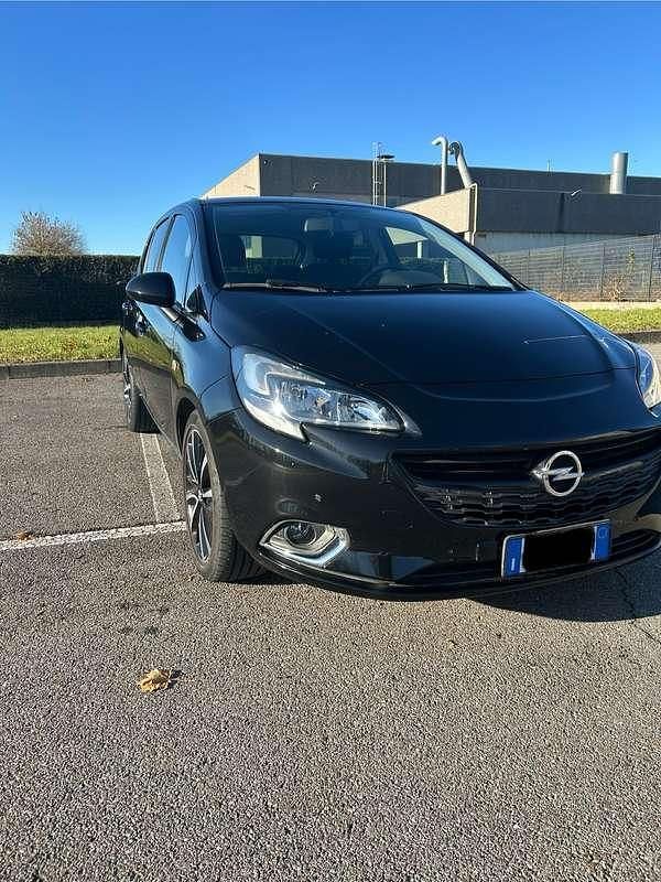 Usata Opel Corsa 71 CV (52 kW) 2017 Berlina